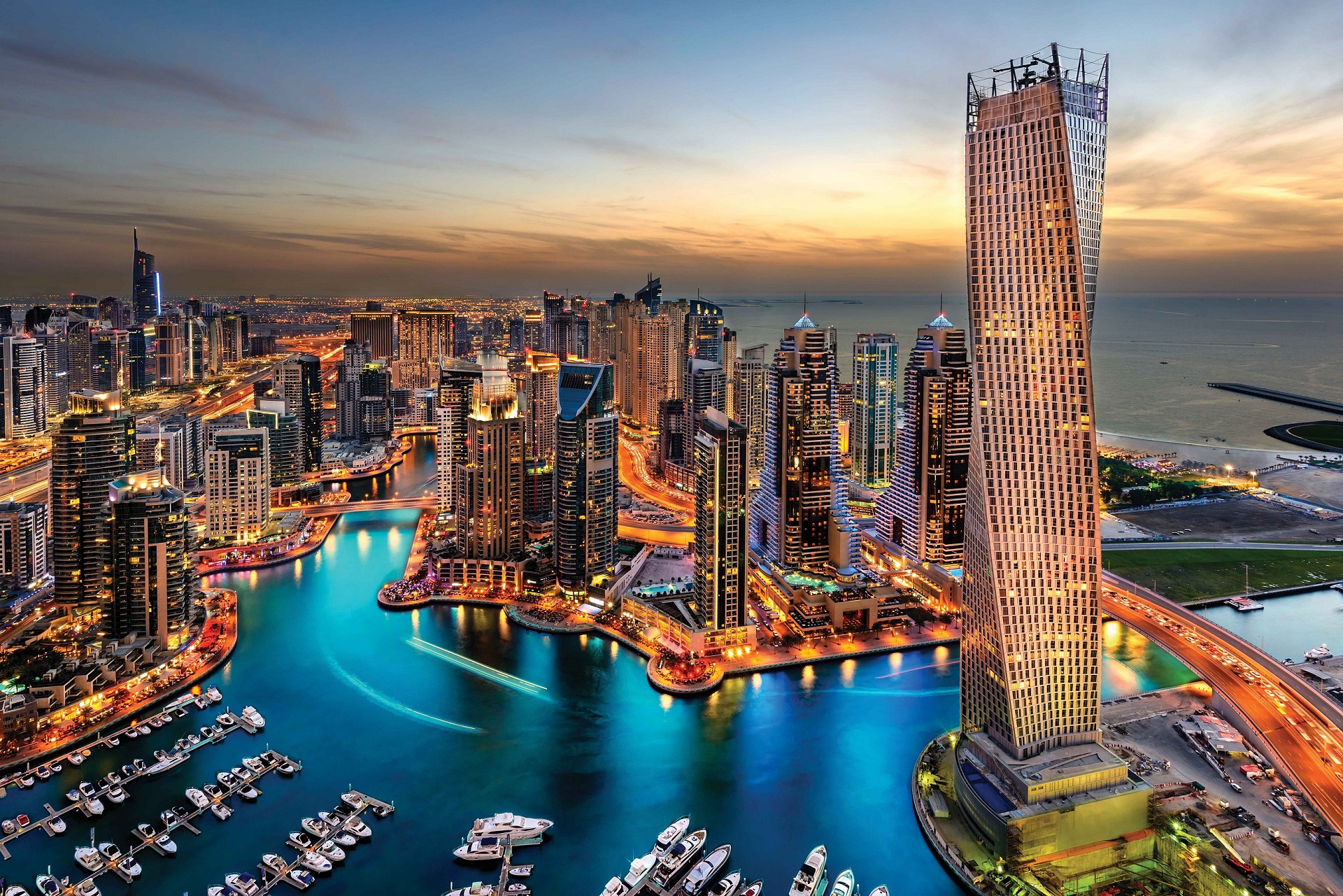 Here is Dubai in day